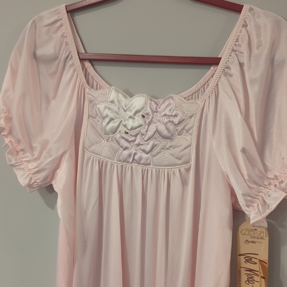 NWT Vintage Chemise Nightgown Light Pink Long‎ size Medium - Picture 2 of 7